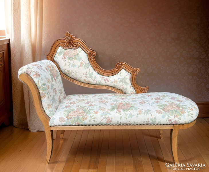 Neo-baroque style new condition sofa