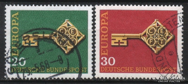 Bundes 3843 Mi 559-560      0,60 Euró