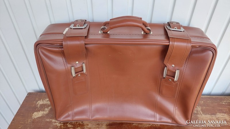 Retro suitcase in good condition