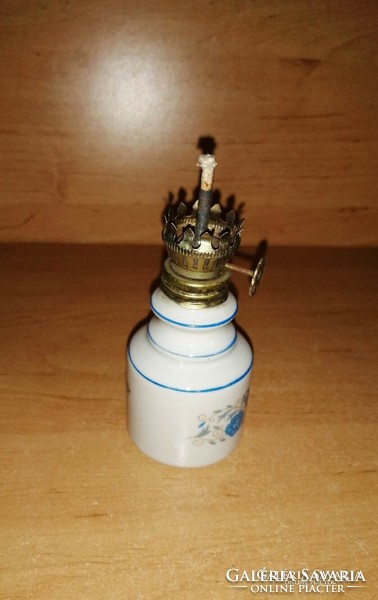 Tiny porcelain kerosene lamp 8 cm high (b)