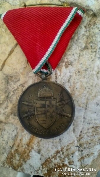 Valor medal 