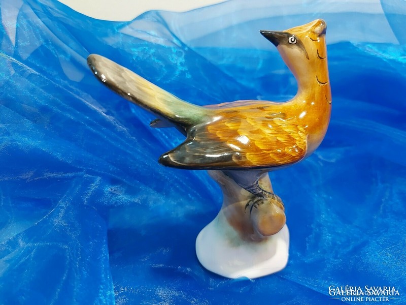 Bodrogkeresztúr ceramic bird.