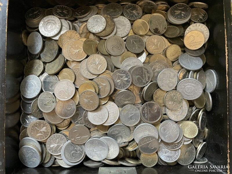There is no minimum price from 1 ft for 3 kg of mixed coins
