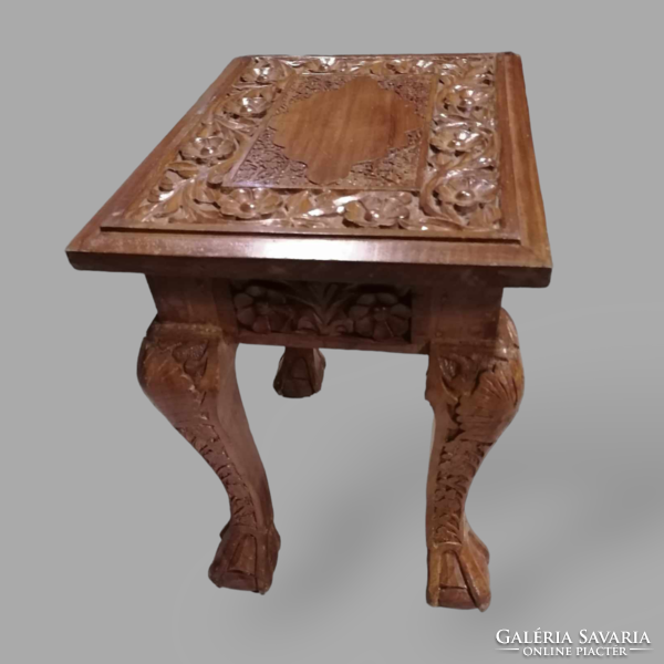 Carved coffee table, folding table