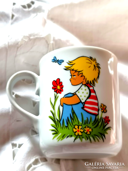 Retro fairy tale mug, little boy and little girl picking flowers, very nice giftable mug