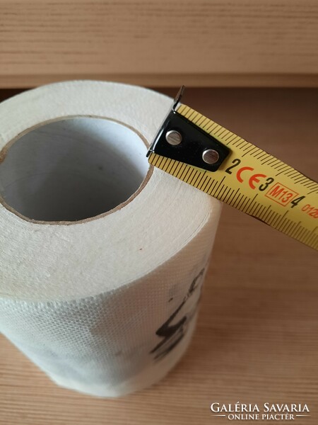 NEMZETI TRAFIKMUTYI - WC papír, toalett papír guriga 1 rétegű. Kb 2 cm papír van rajta