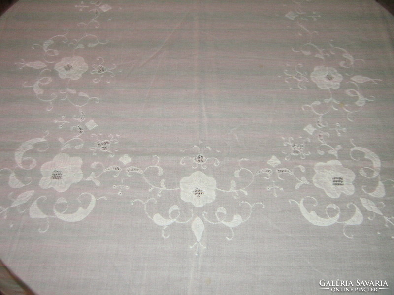 Beautiful crochet lace inlay azure applique with floral white antique tablecloth