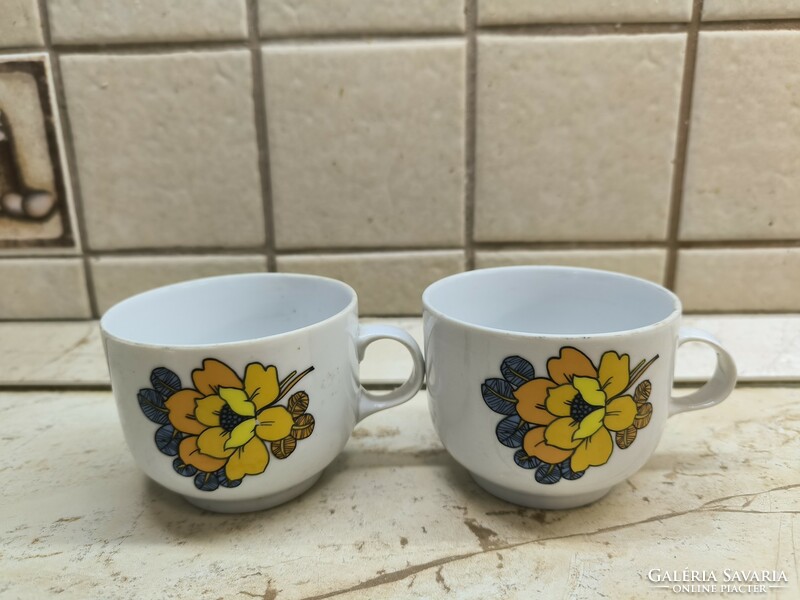 Alföldi porcelán virágos csésze, bögre, pohár 2 db eladó!