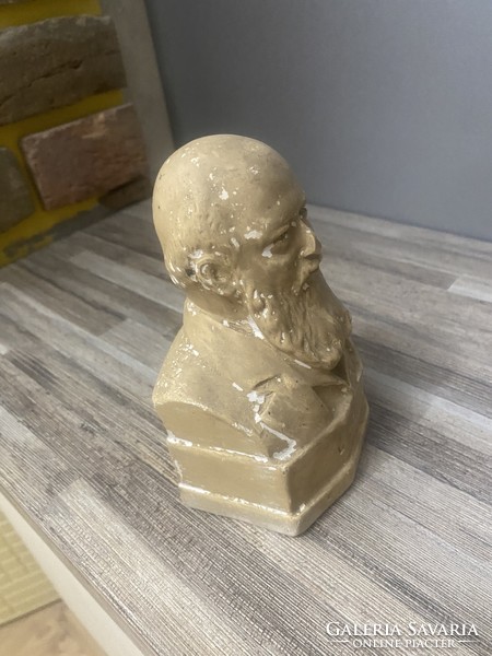 Old plaster bust statue