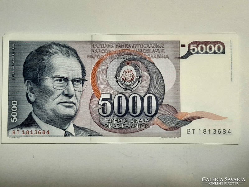 Jugoszlávia 5000 dínár 1985   13 db sorszámkövető aUNC gyenge hajással , ropogós bankjegyek