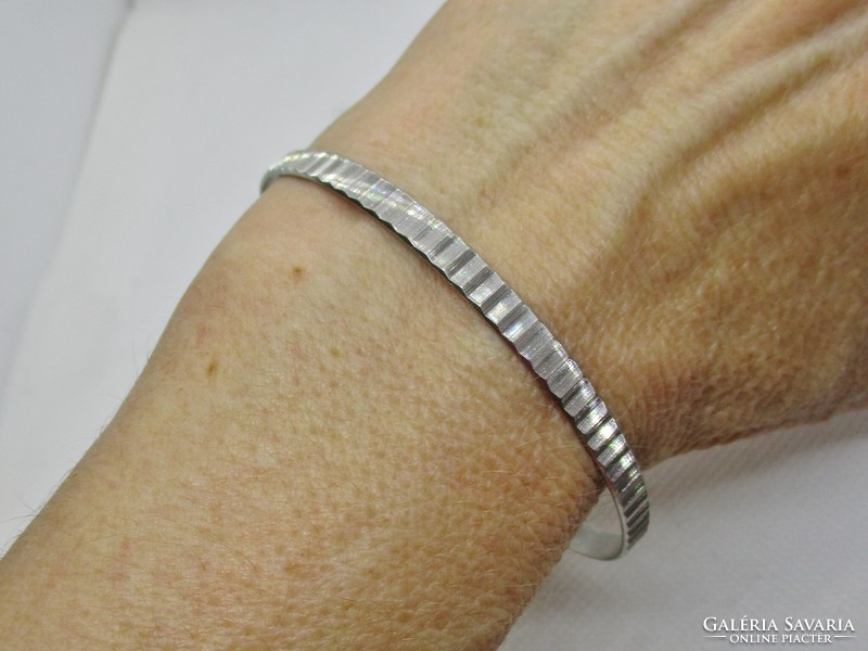 Nice old silver bracelet/bracelet with a beautiful pattern