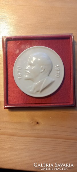 Lenin commemorative plaque in its original porcelain box