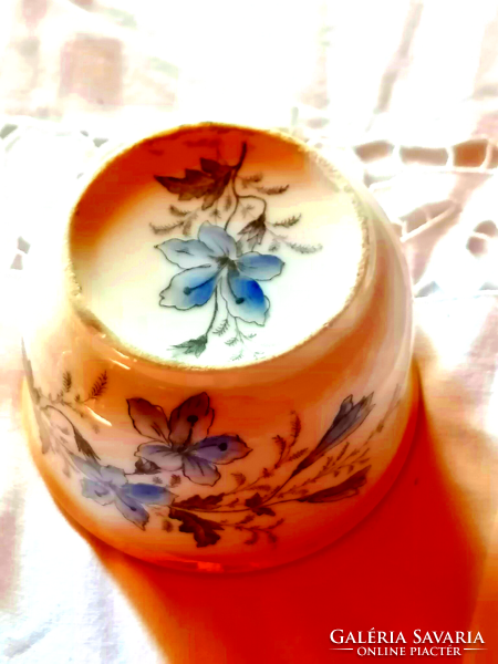 Folk koma mug from the forties, display case condition, blue flower pattern 2.