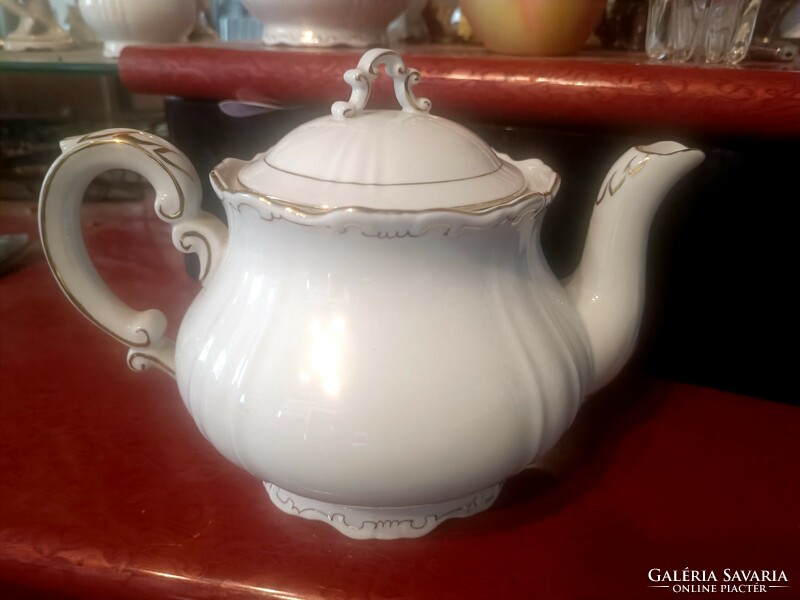 Zsolnay feathered teapot