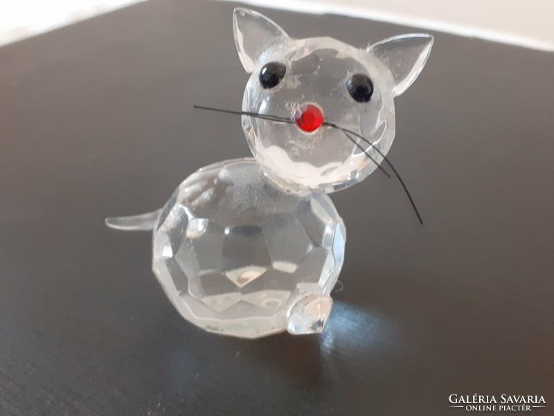 Csiszolt üveg cica