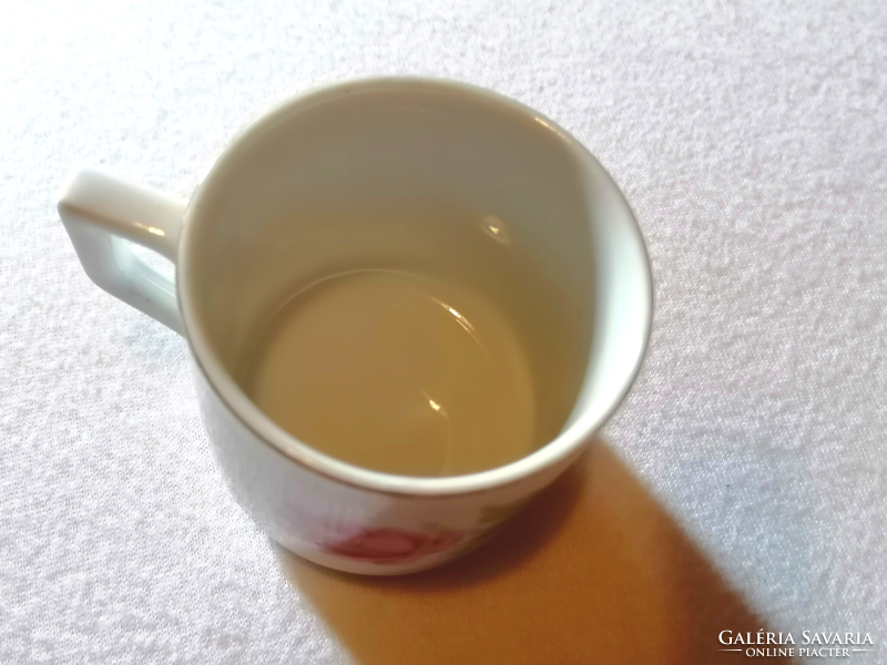 Régi, első kiadású, Zsolnay rózsás kávés csésze 8.