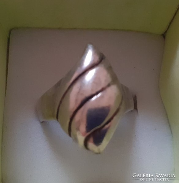 Modern style silver ring