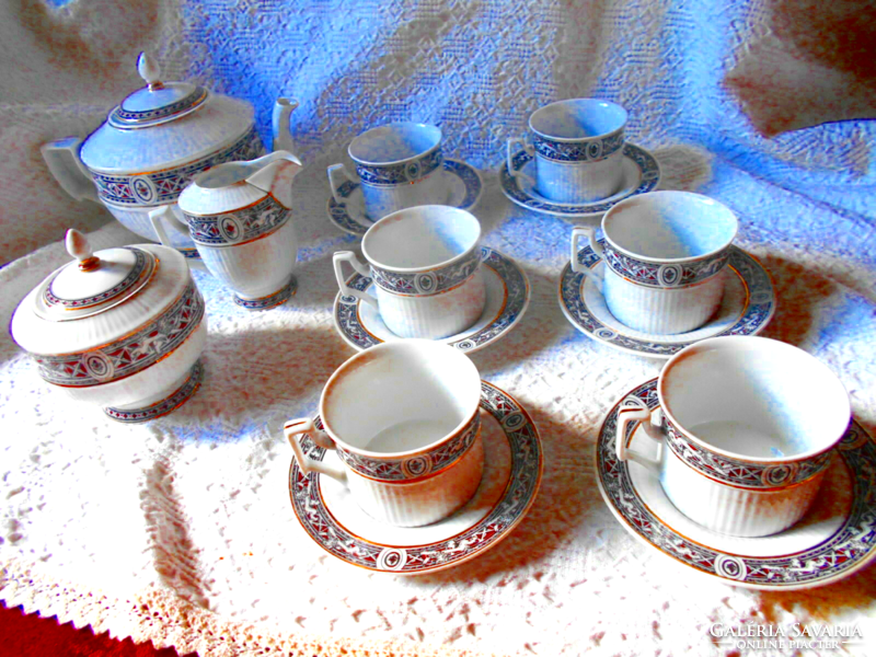 Hollóházi   Apolló Teás-kávés 21 karátos,kézzel aranyozott. bordás falu HIBÁTLAN