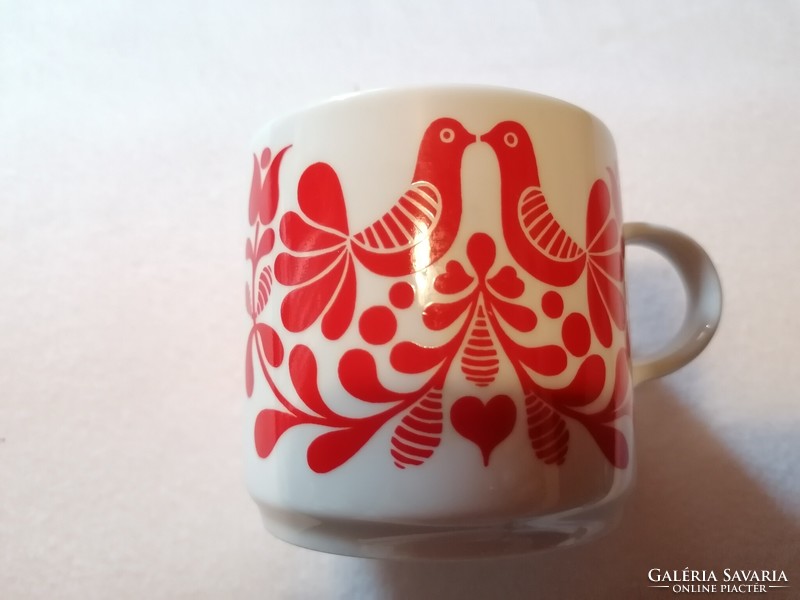 Rare lowland bird cup, cup and mug with a pair of pigeons.