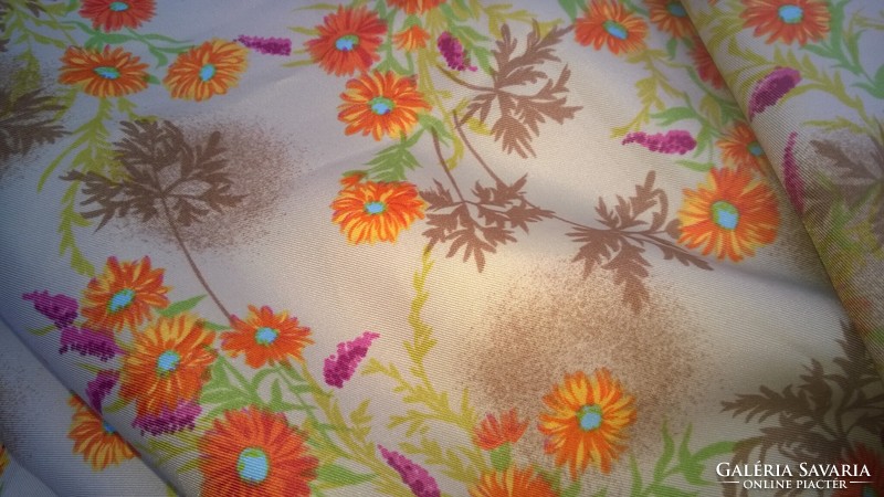 Light, floral summer fabric, by the meter for any purpose 190x113 cm