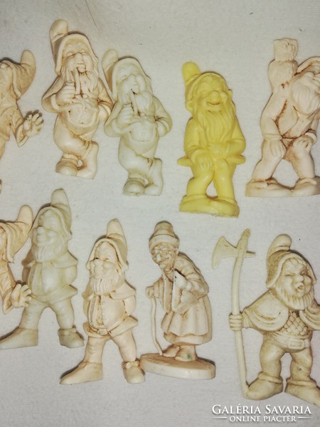 Titze toy figures from the 1950s