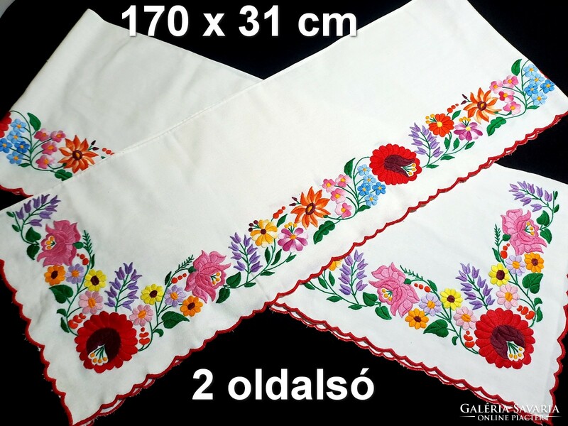 Large 3-piece drapery embroidered with a Kalocsa pattern, size on the pictures