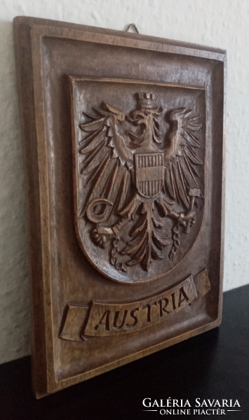 Kézzel faragott falidísz, Ausztria címere eladó