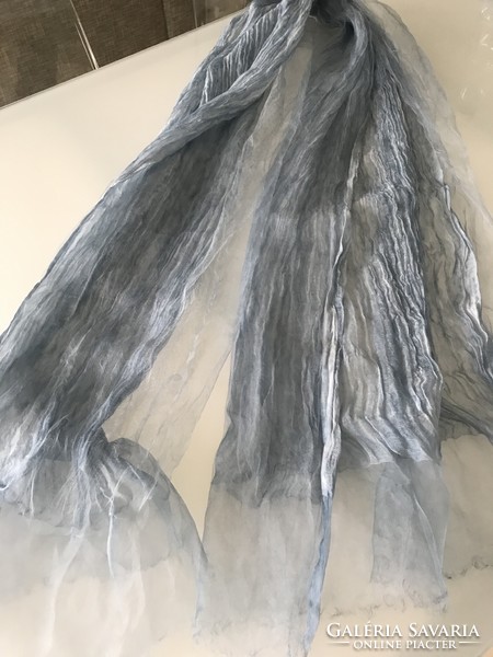 Selyem és pamut keverék stóla halvány acélkék színben, 190 x 70 cm