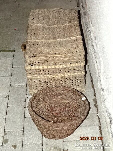 Old wicker wicker basket 2 pieces !!!!