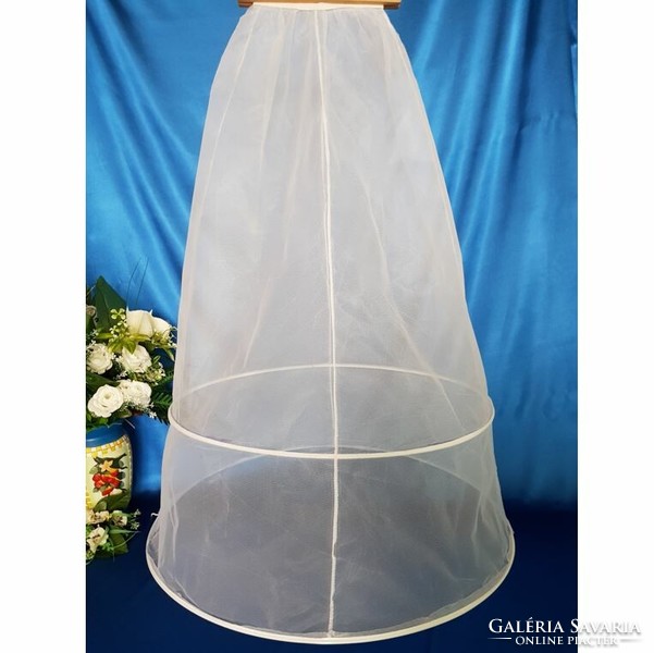 New, 2-ring bridal petticoat, tire