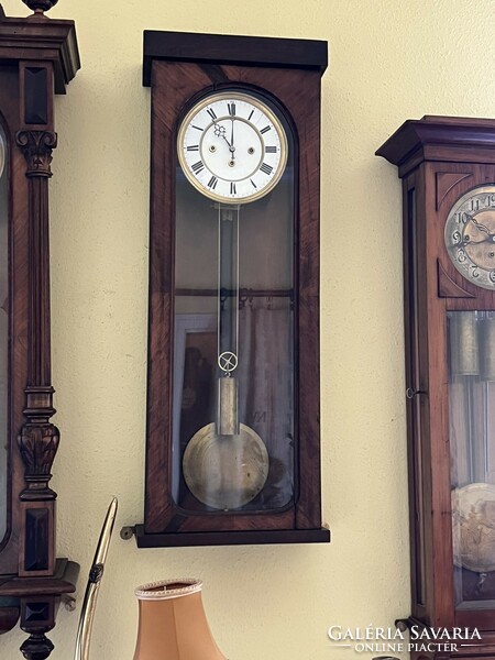 Antique art deco wall clock specialty - 1 heavy, quarter strike mechanism