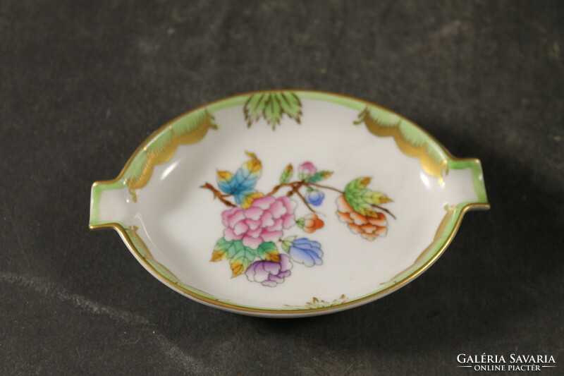 Herend victoria patterned ashtray 879