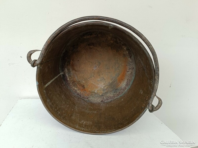 Antique kitchen brass cauldron large heavy pot kettle with iron handle 762 8699