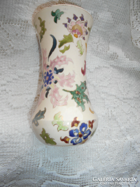 Schütz Cili ceramic vase