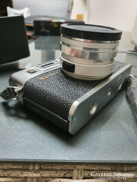 Yashica electro 35 gsn 35mm rangefinder camera.