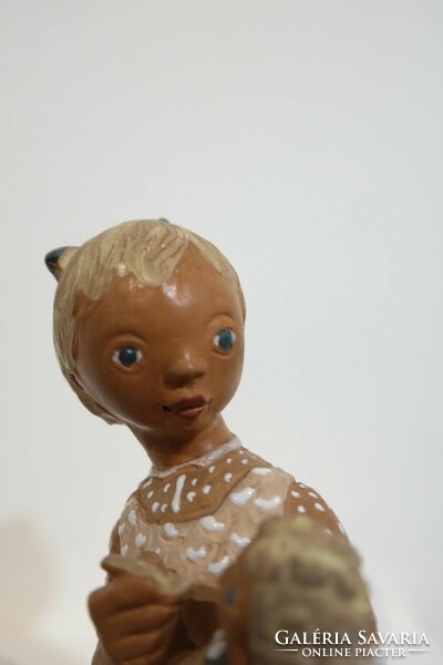 Margit Kovács: girl with baby, ceramic sculpture - 51964