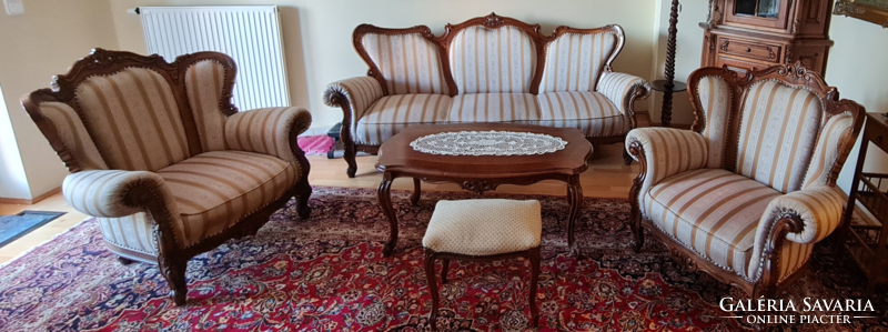 Bidermeier sofa in mint condition
