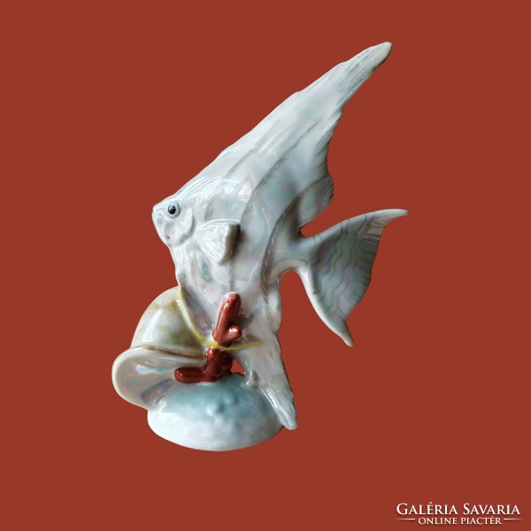 Drasche/Kőbánya porcelán vitorláshal csigával