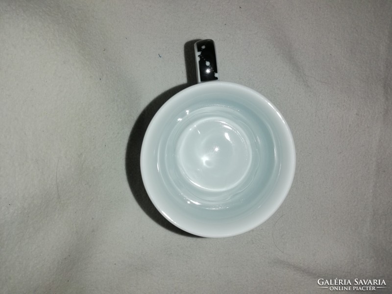 Bone china black and white tea mug