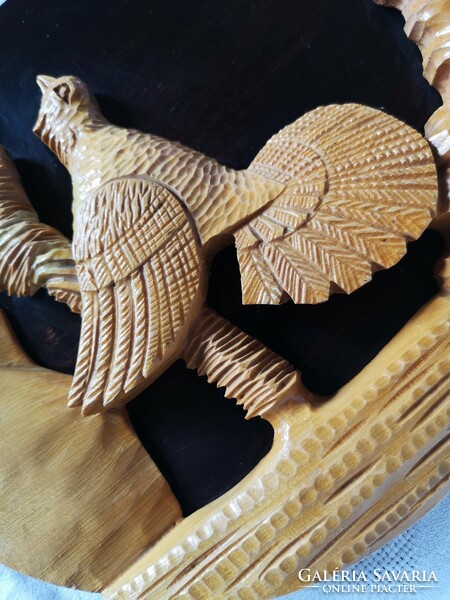 Carved wall decoration / wall picture, depicting a grouse