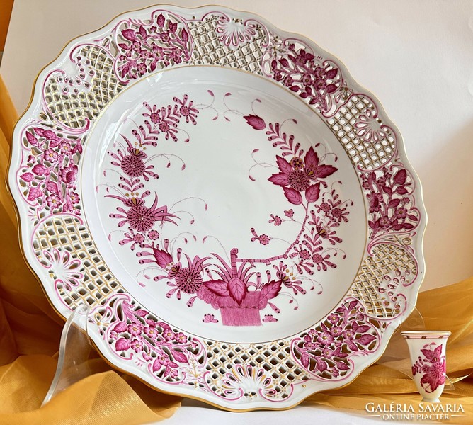 Huge (39.5 cm) wall plate from Herend - with Indian basket pattern-