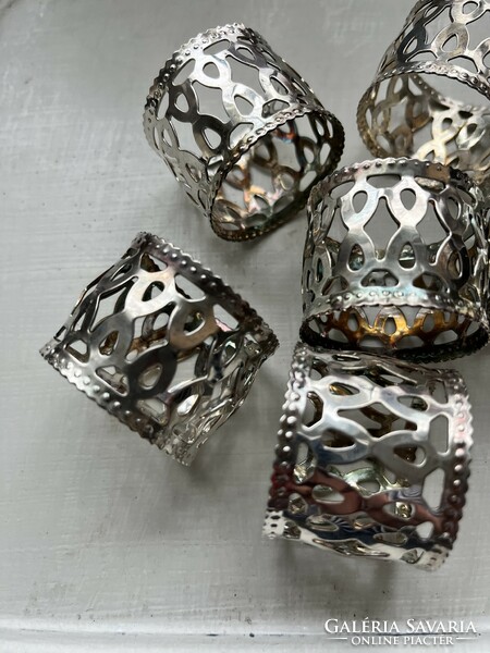 Set of 6 festive silver-plated napkin rings with openwork decoration