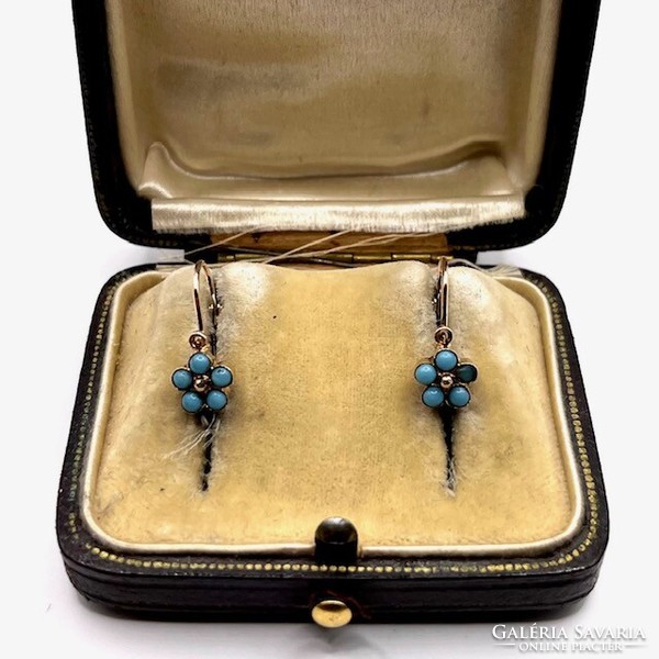 0130. Old girl's earrings with turquoise