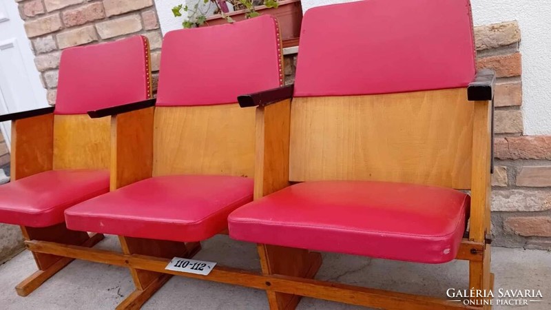 Three seater cinema chairs in excellent condition