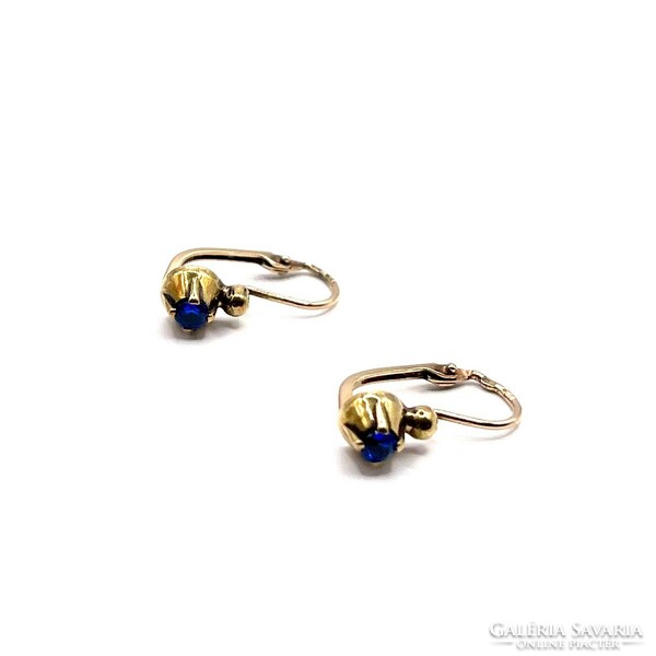 0181. Old girl's earrings with blue stone