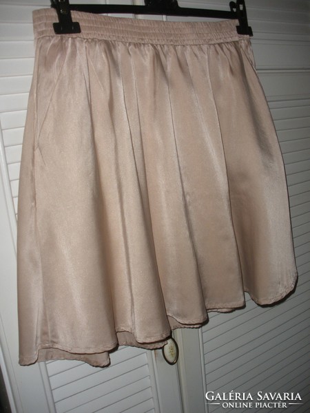 100% Silk skirt, l