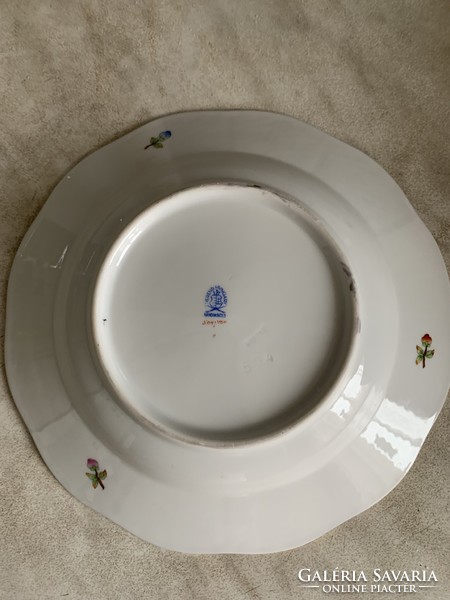 Herend plate with Victoria pattern is flawless