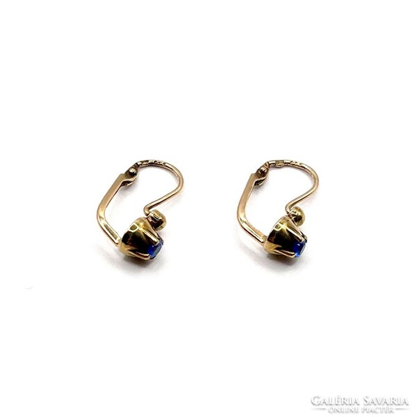 0181. Old girl's earrings with blue stone