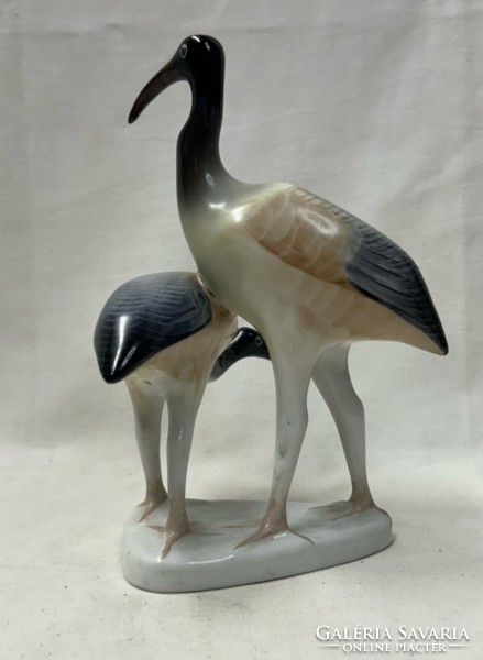 Pair of Ravenclaw porcelain cranes 18 cm.