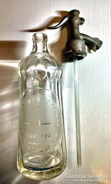 1933.Ritka antik szódásüveg,kakasos fejjel: Hellebrand Ferencz Szikvízgyára Szekszárd